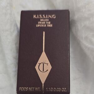 Charlotte Tilbury Lipstick in 90s Pink